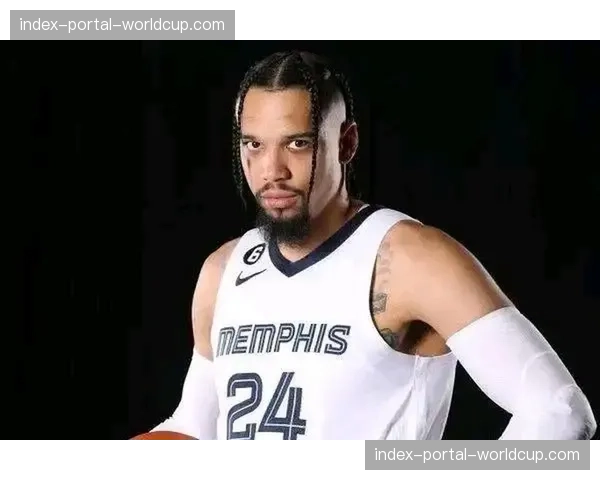 联盟开出罚单：狄龙·布鲁克斯因对裁判不当言论被罚款2.5万美元。