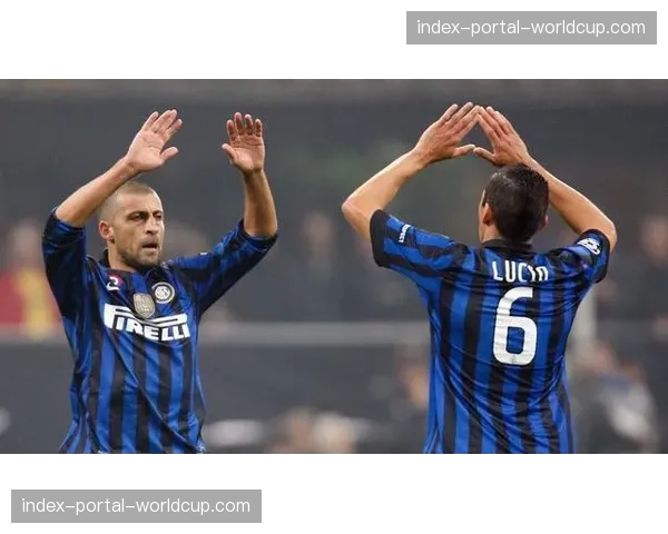 “数据前瞻:富勒姆主场迎战利物浦,两队近期由攻转守失球数对比” “数据前瞻:富勒姆主场迎战利物浦,两队近期由攻转守失球数对比”